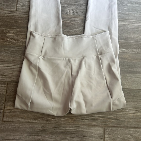 Athleta Stellar City Tight Leggings Light Gray Athletic Pants Womens Size 4 - Picture 5 of 6